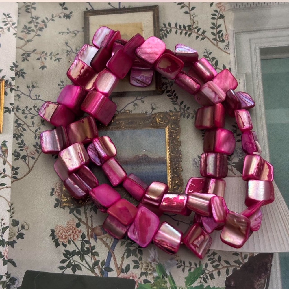 Stretch Wrap Around Bracelet - Picture 2 of 2